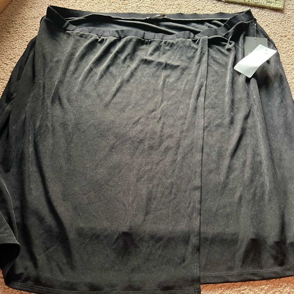 NWT marina black skirt 3x - Picture 3 of 8